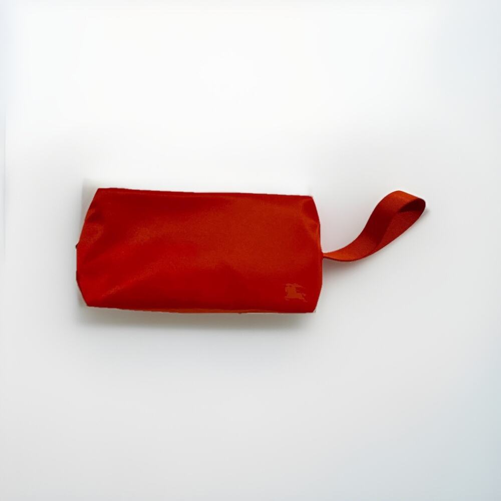 BURBERRY Beauty Pouch Red Nylon Makeup Wrist Dopp Bag Cosmetic Travel Case New